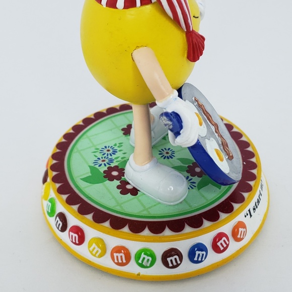 Sunny Side Up M&M's Sweet Treats Figurine - Picture 9 of 16